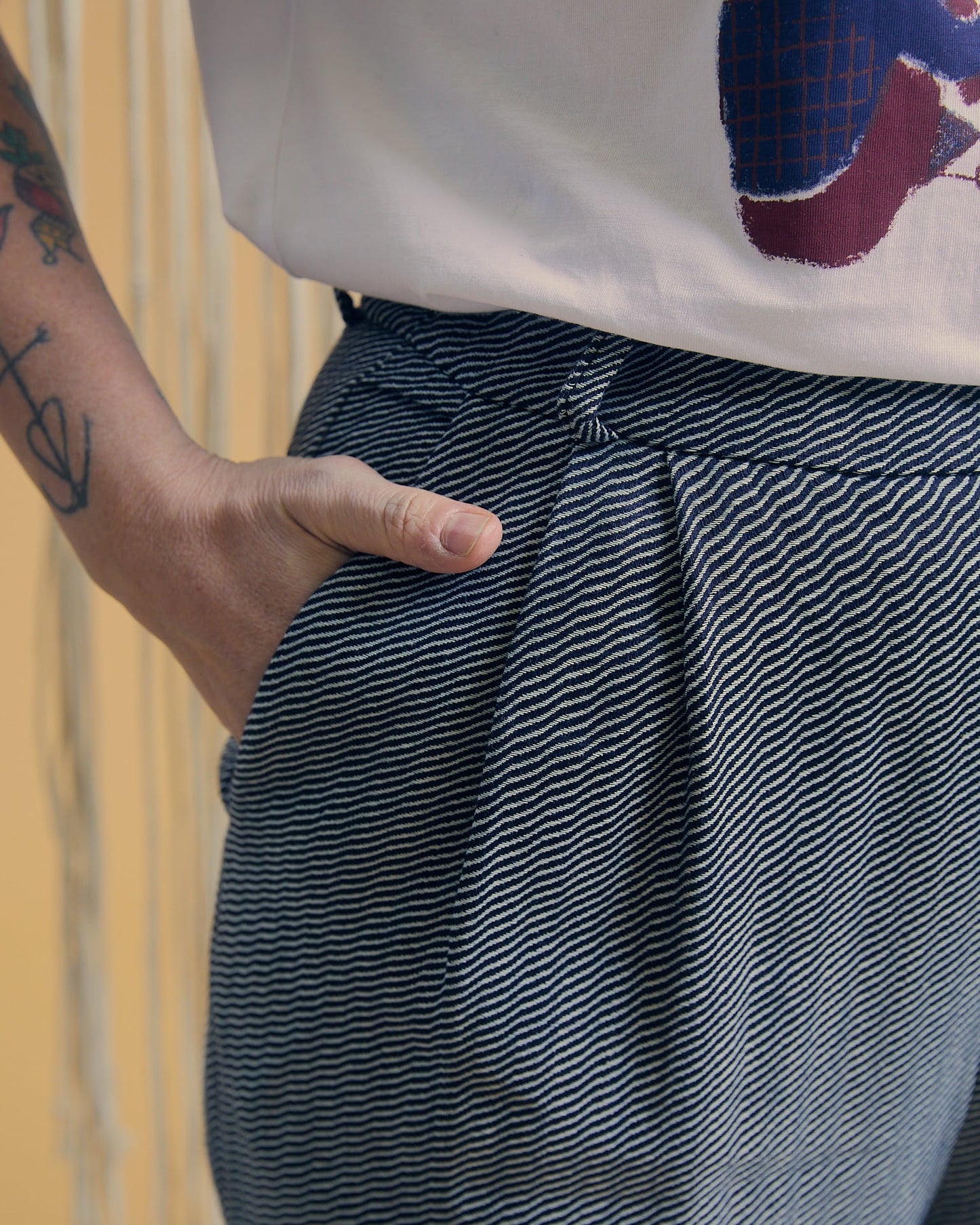 Pantalone Chino in denim di cotone motivo a onde